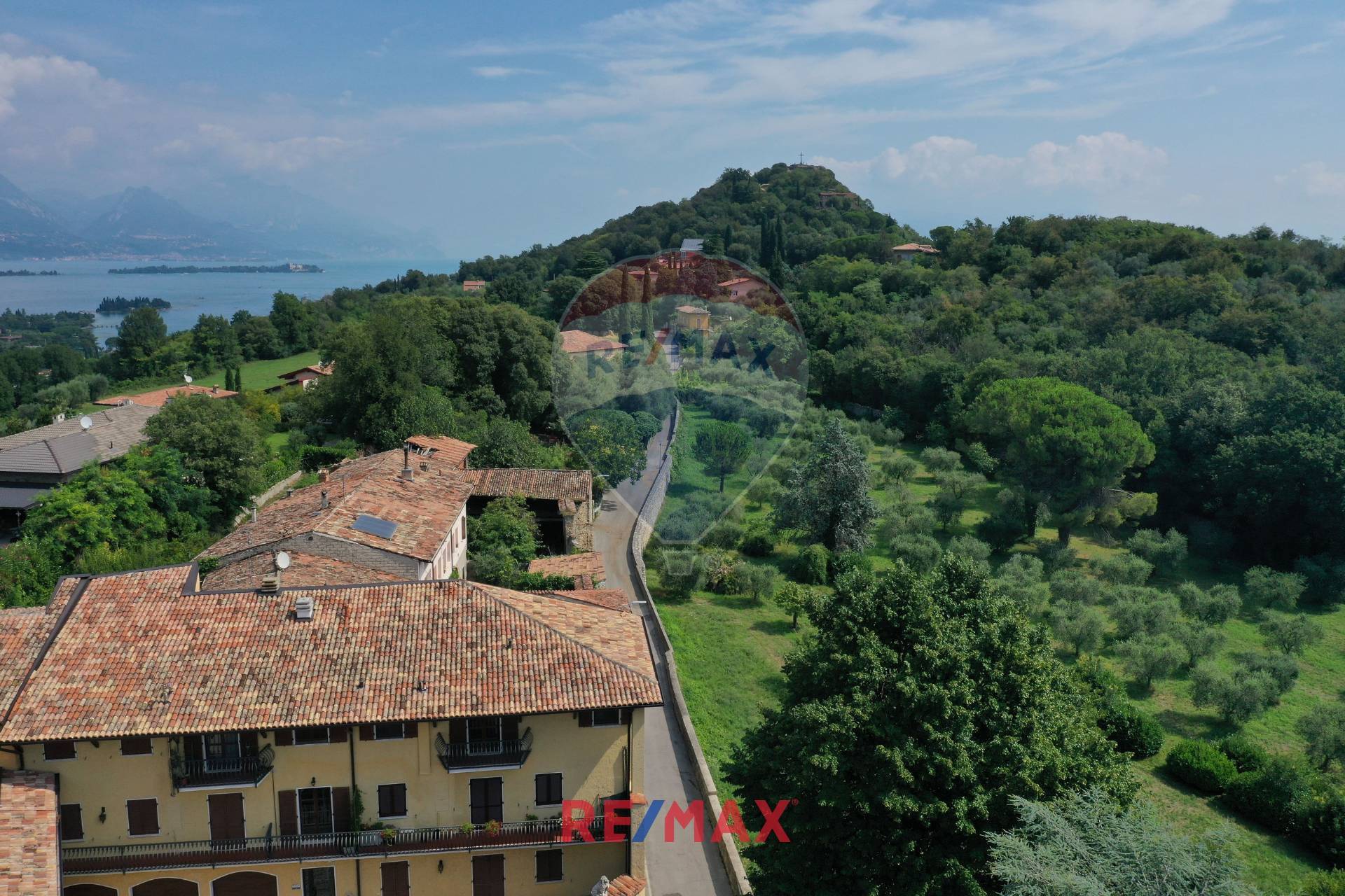 Appartamento MANERBA DEL GARDA vendita  Montinelle  RE/MAX Edilfin