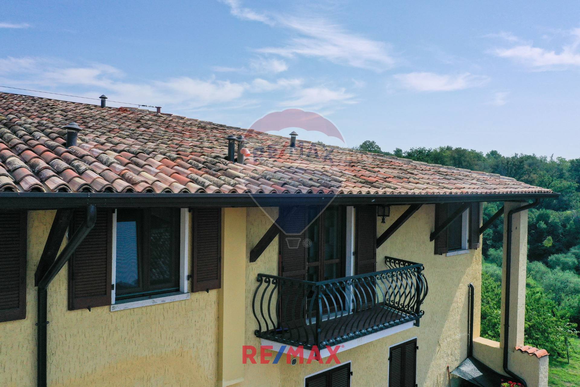 Appartamento MANERBA DEL GARDA vendita  Montinelle  RE/MAX Edilfin