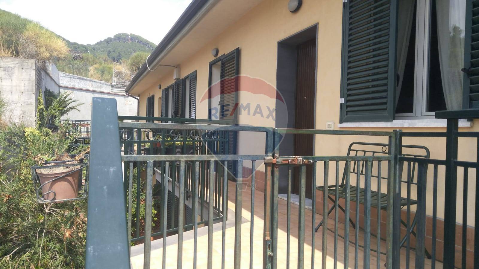 Appartamento NICOLOSI vendita    RE/MAX Casa Trend