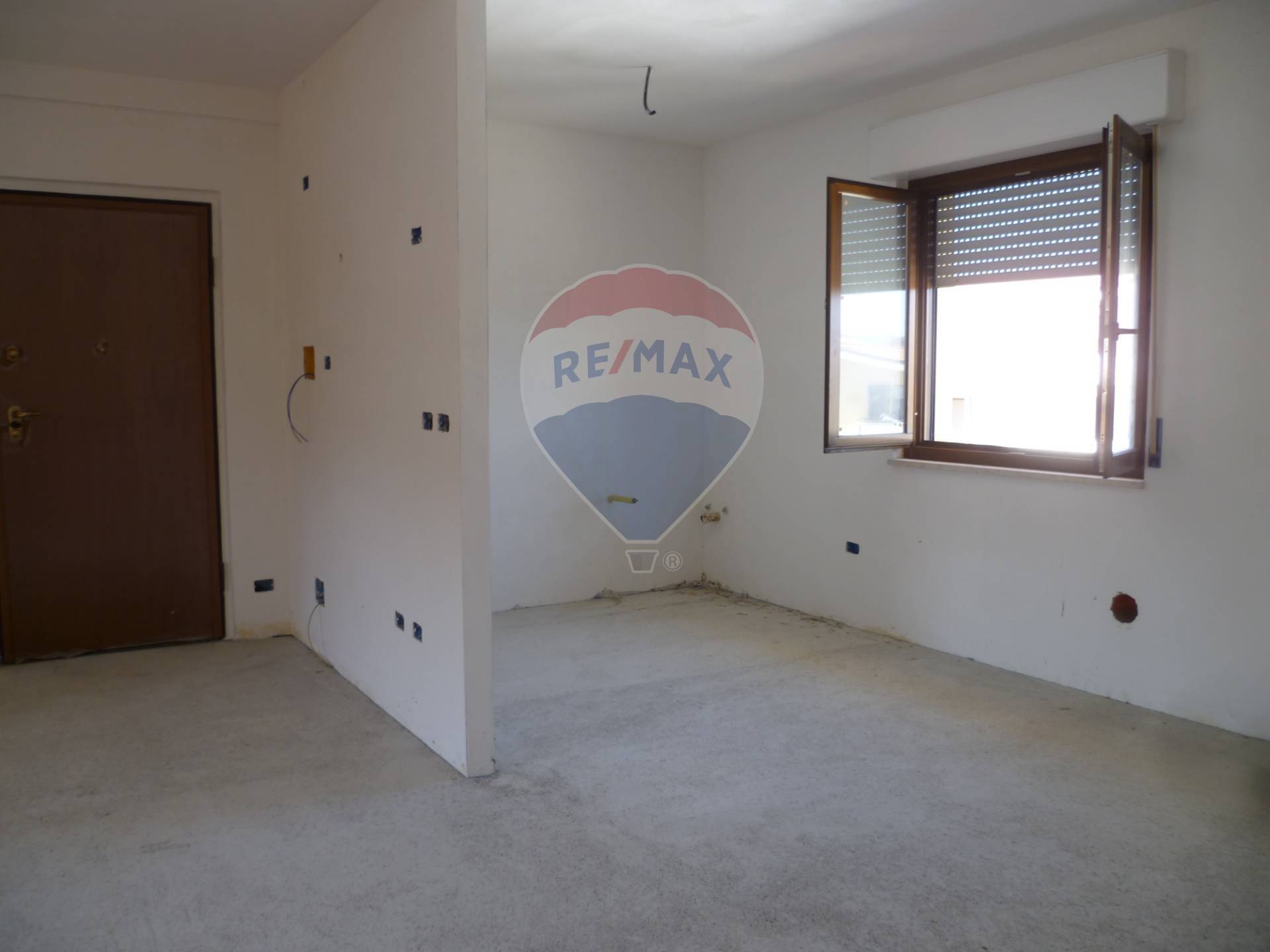 Appartamento ALTINO vendita    RE/MAX People