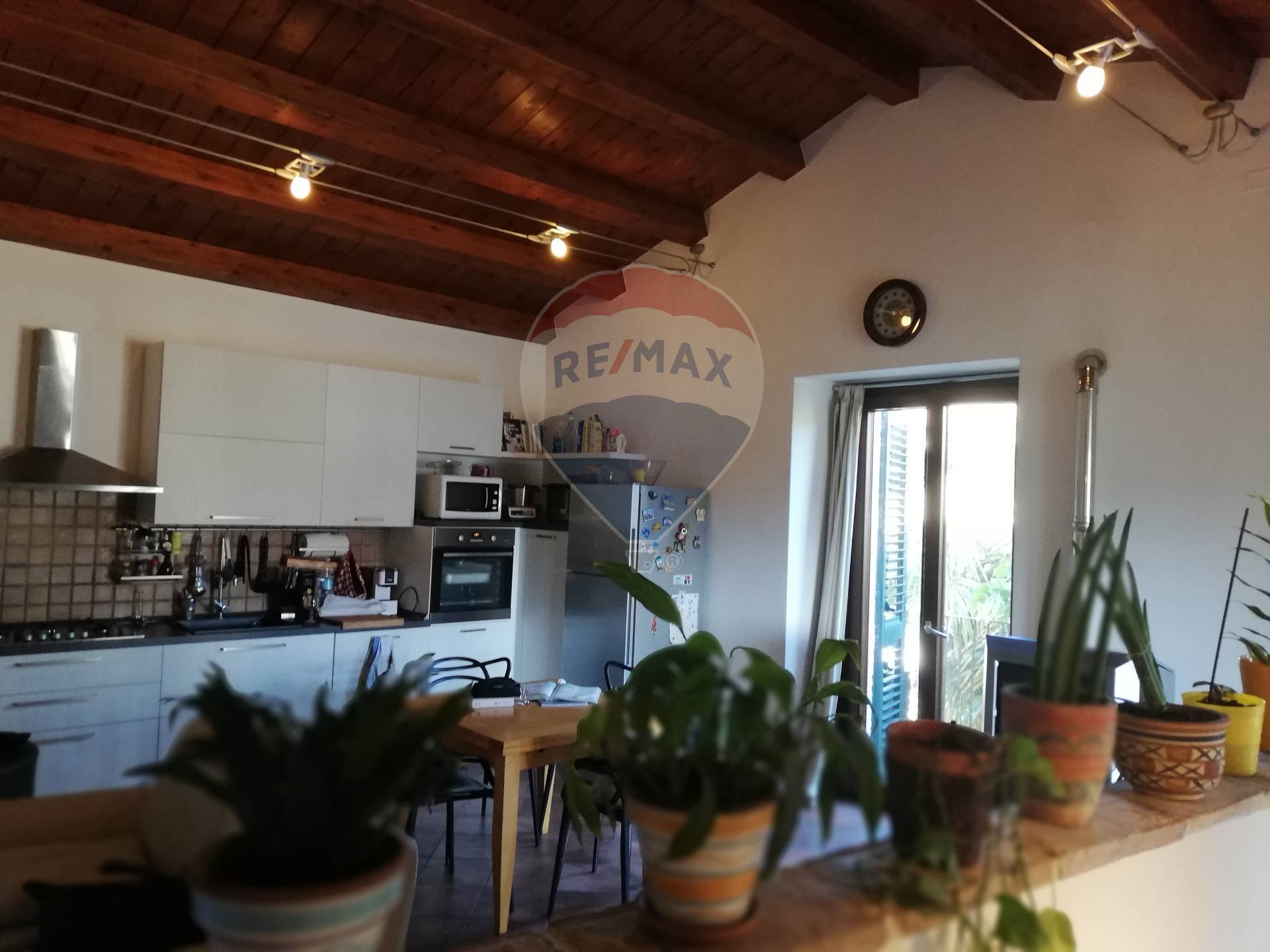 Villa Bifamiliare LANCIANO vendita    RE/MAX People