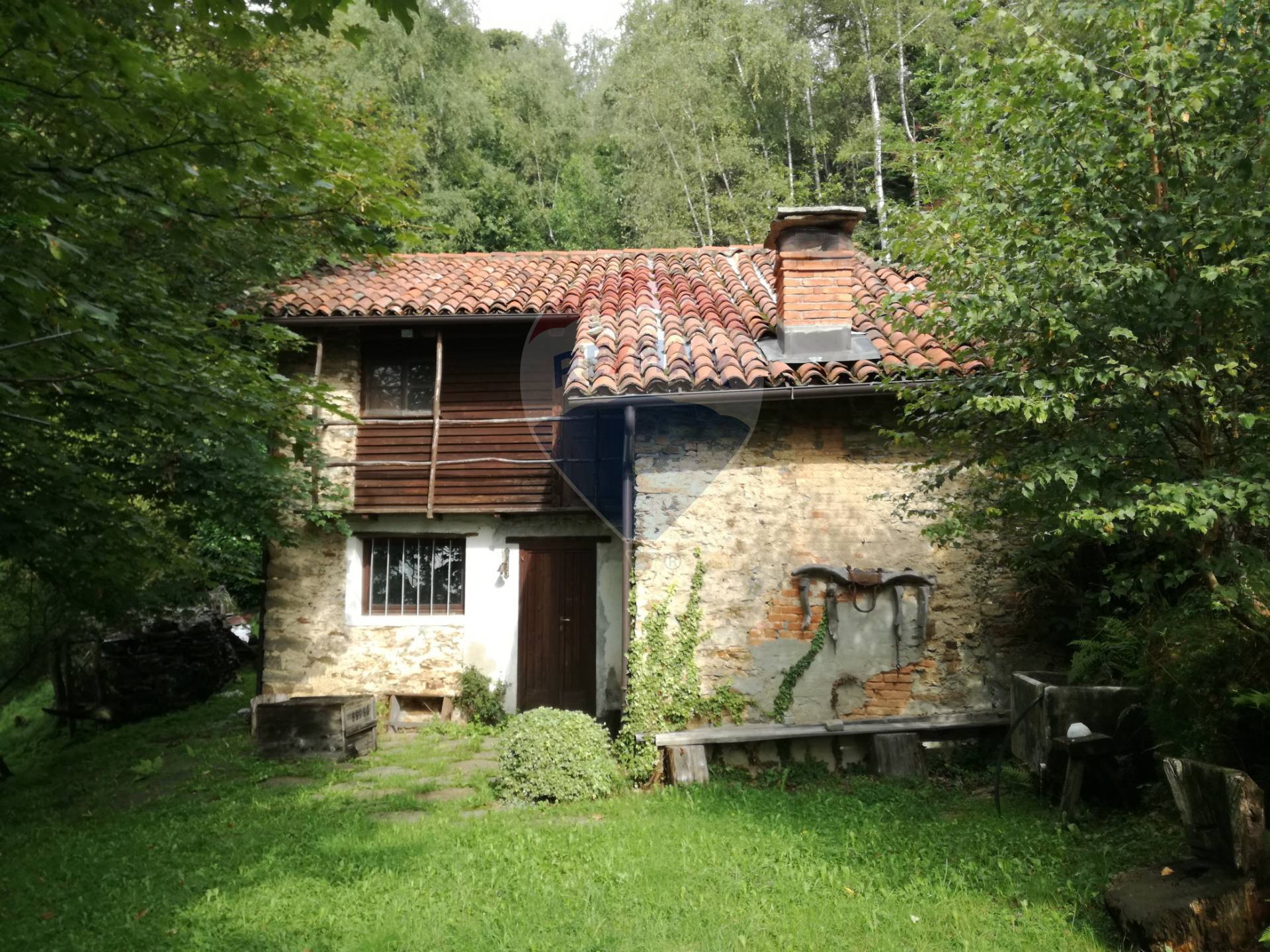 Villa Unifamiliare - Indipendente POLLONE vendita    RE/MAX Unit