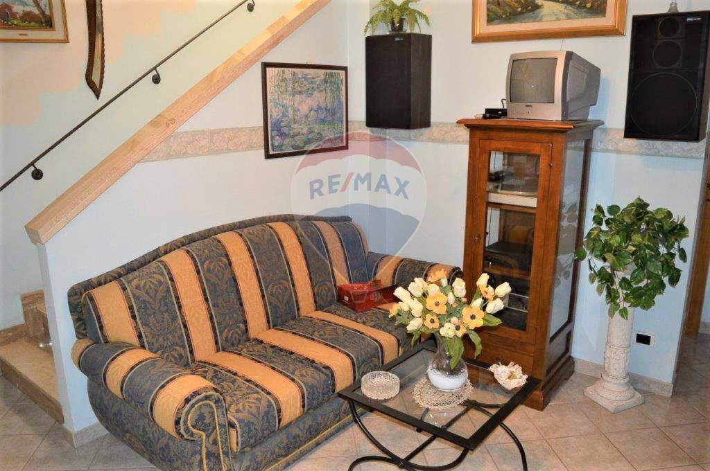 Appartamento BIBBONA vendita  La California  RE/MAX Premiere