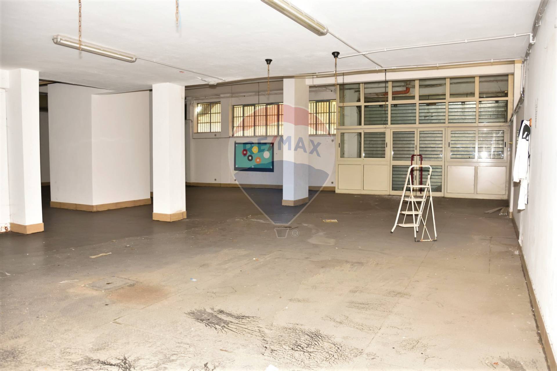 Negozio - Loc.Com. ROMA vendita  Torre Angela  RE/MAX Opzione Casa
