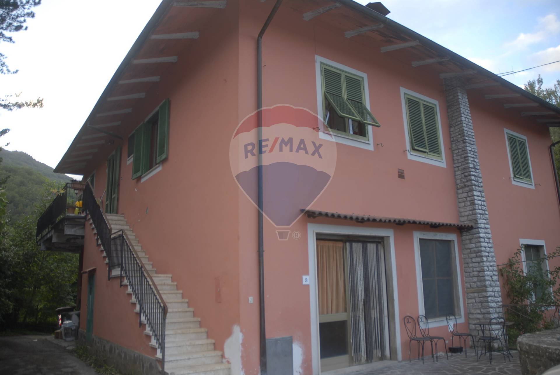 Appartamento CASTELNUOVO DI GARFAGNANA vendita    RE/MAX Domus Consulting
