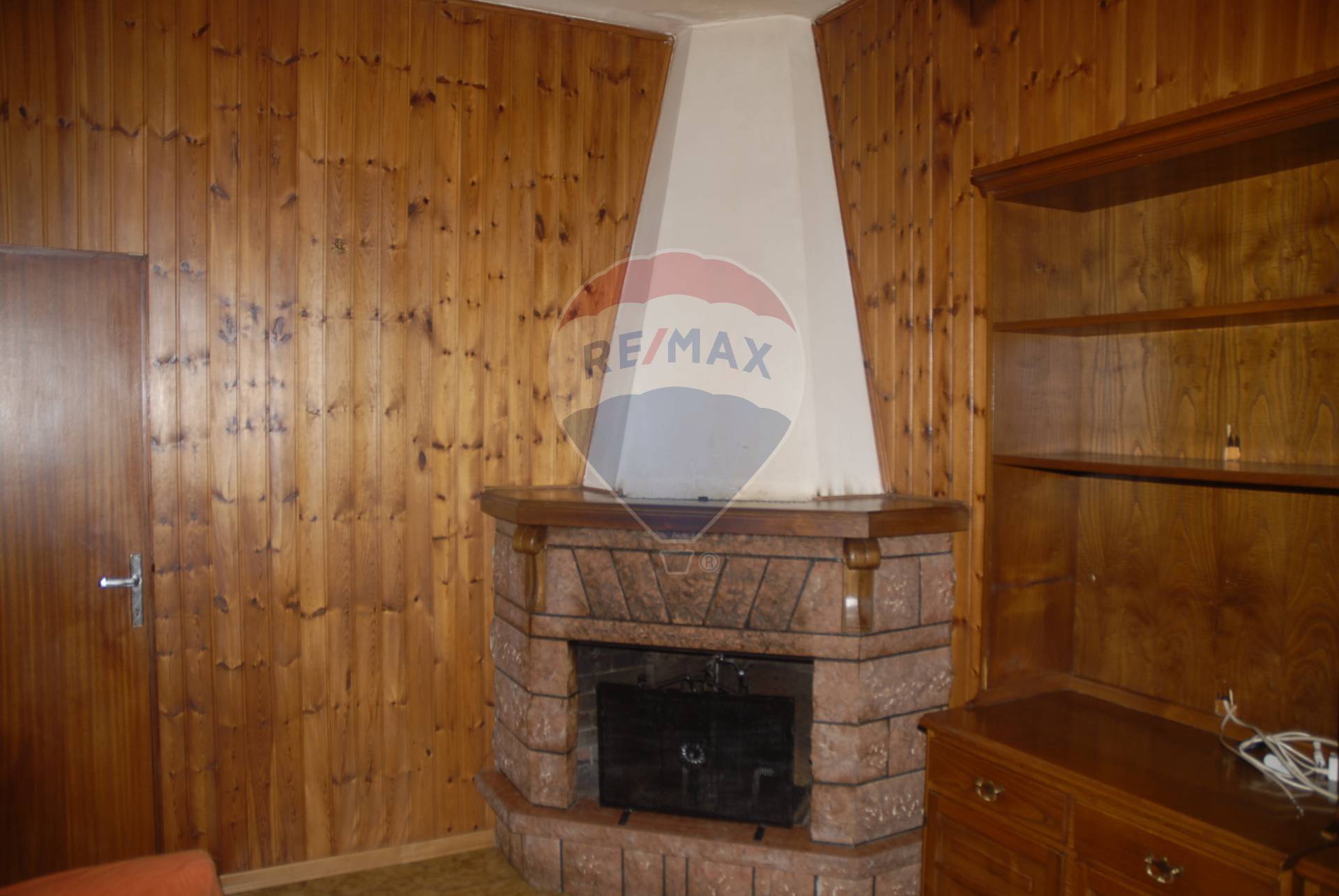 Appartamento CASTELNUOVO DI GARFAGNANA vendita    RE/MAX Domus Consulting
