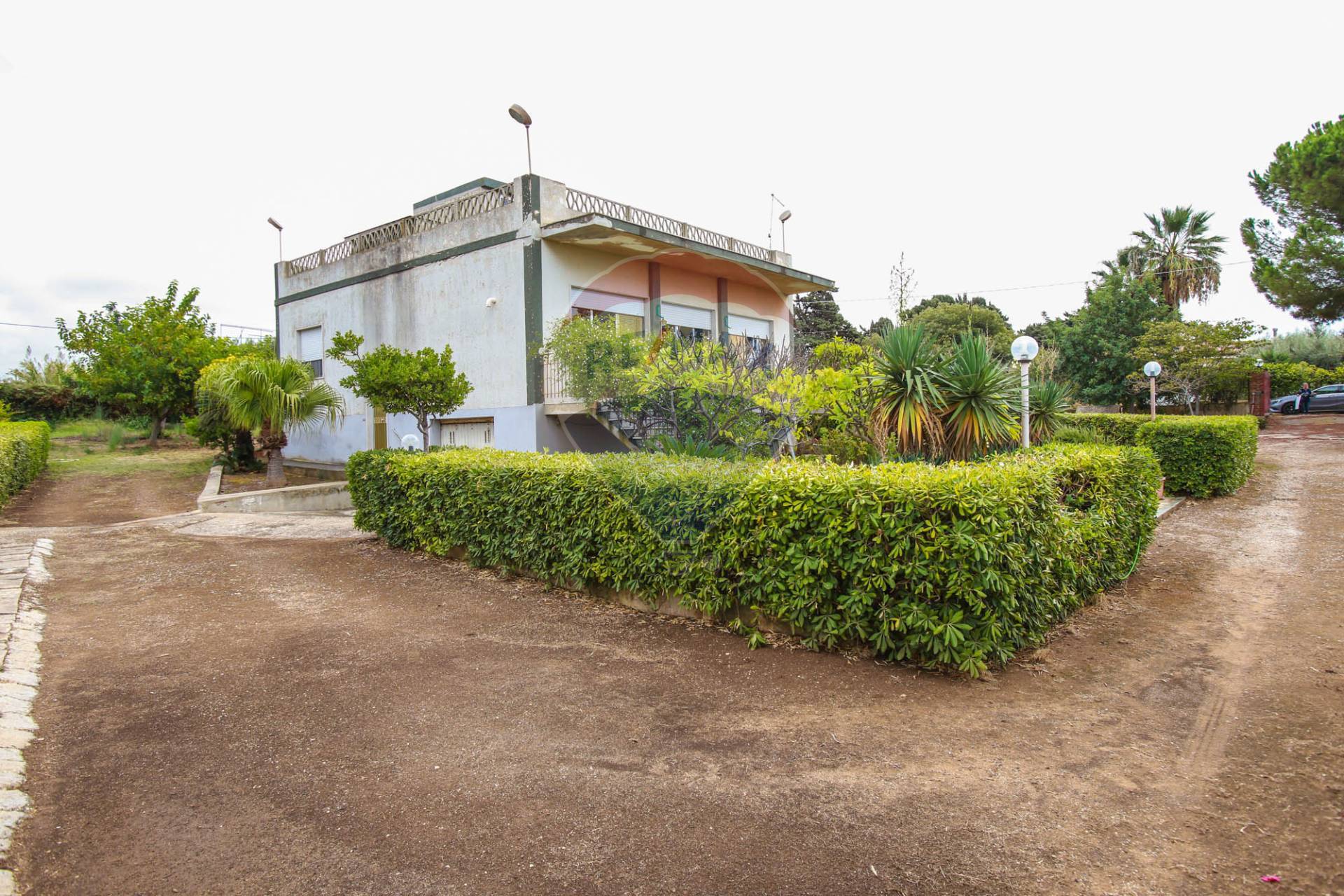 Villa Unifamiliare - Indipendente SCICLI vendita  Playa Grande  RE/MAX Prima Classe