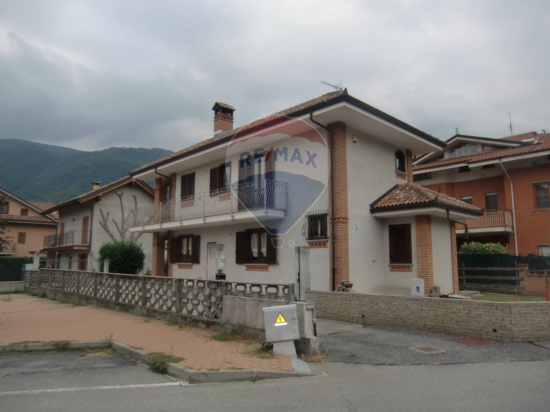 Villa CONDOVE vendita    RE/MAX Casa Service