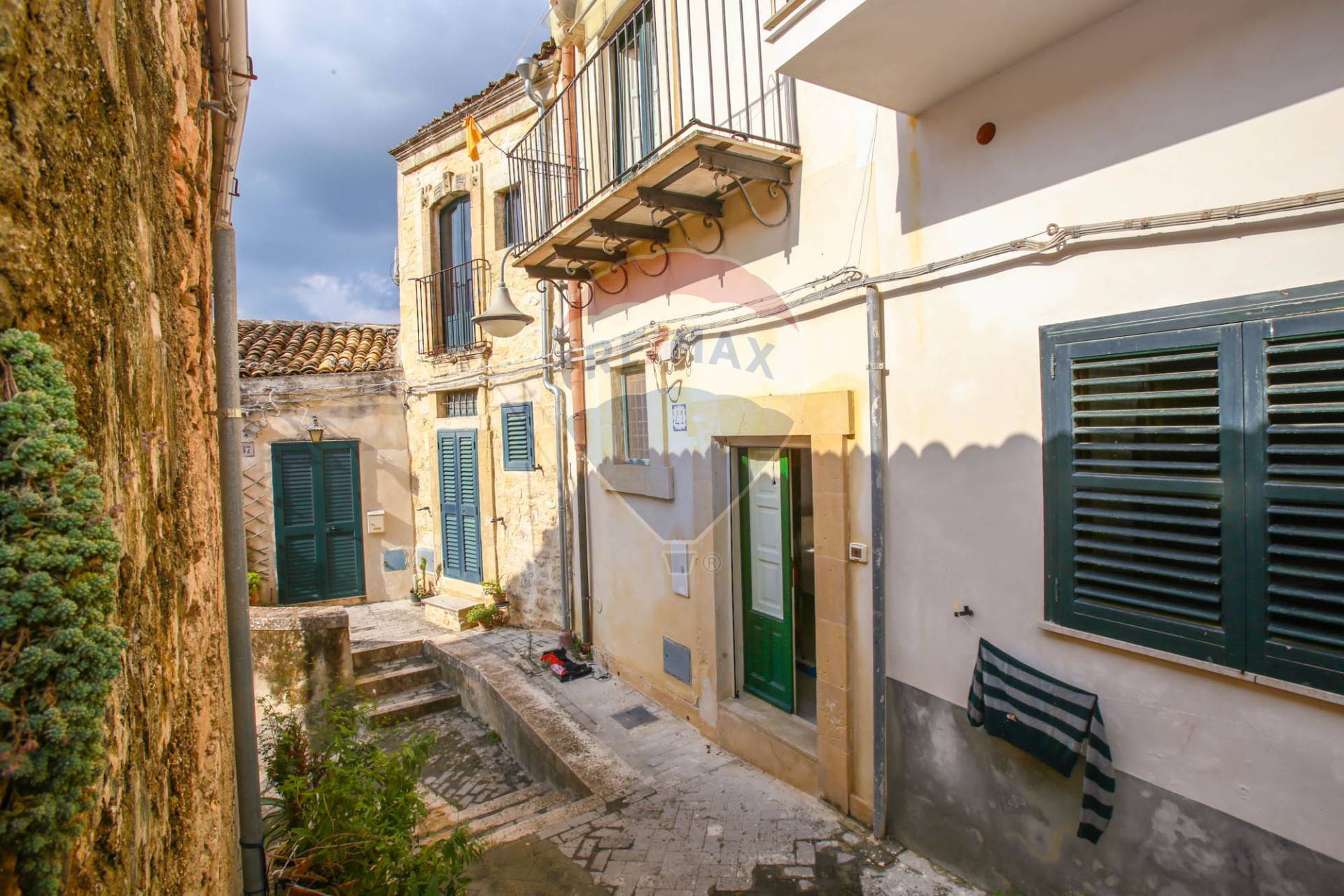 Villa Unifamiliare - Indipendente MODICA vendita  Modica Bassa  RE/MAX Prima Classe