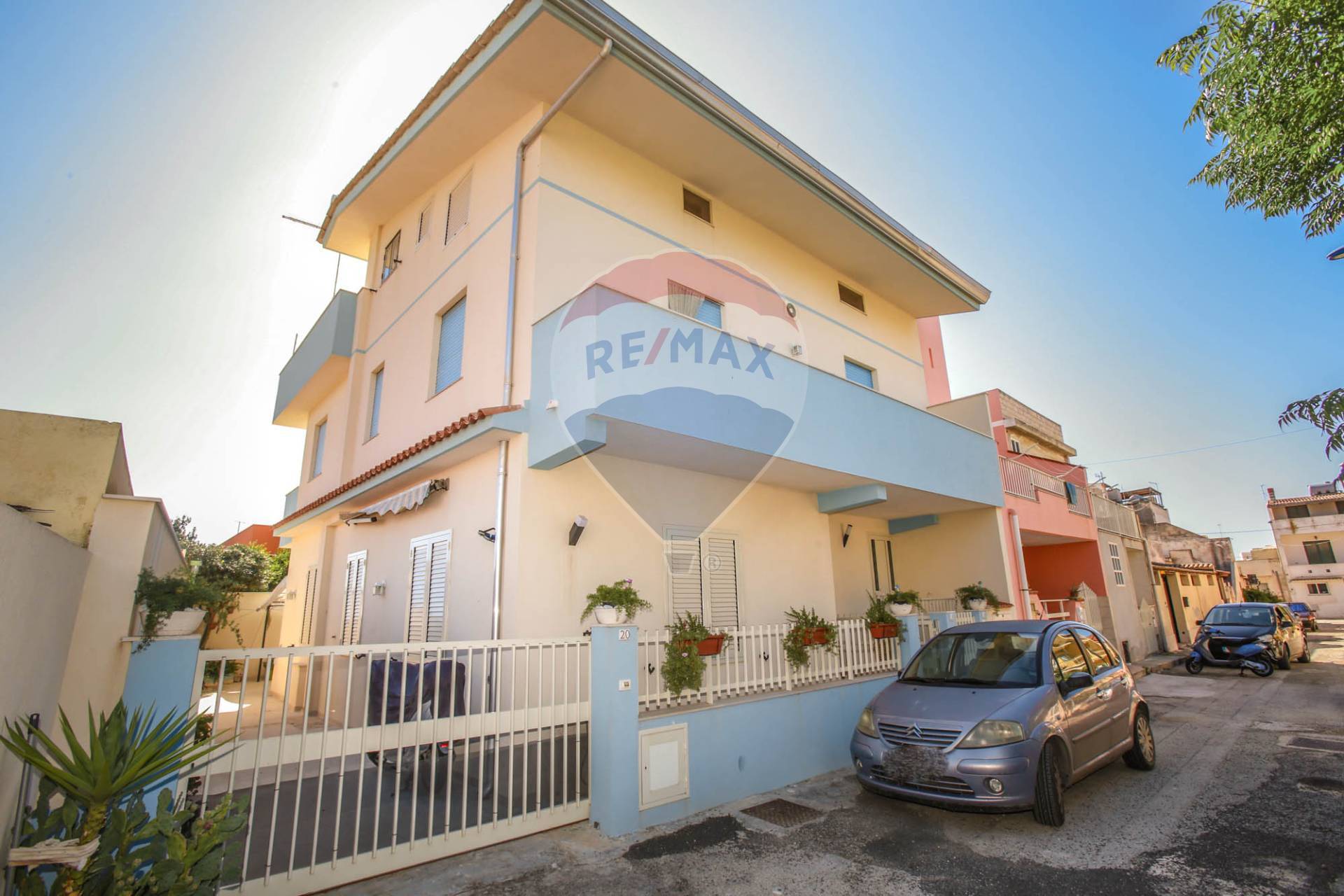 Appartamento SCICLI vendita  Bruca  RE/MAX Prima Classe