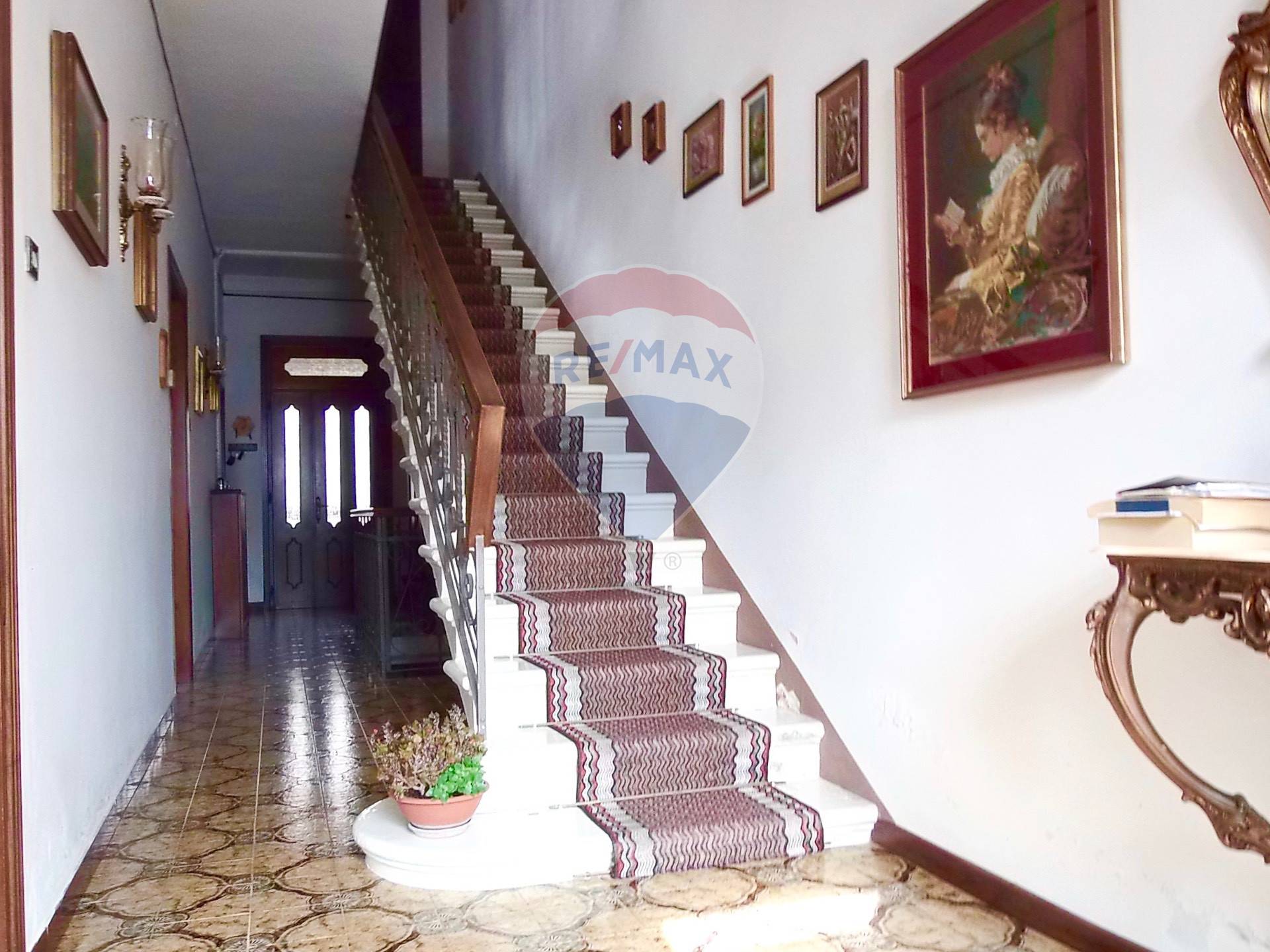 Villa Bifamiliare OSPEDALETTO EUGANEO vendita    RE/MAX Top Brokers