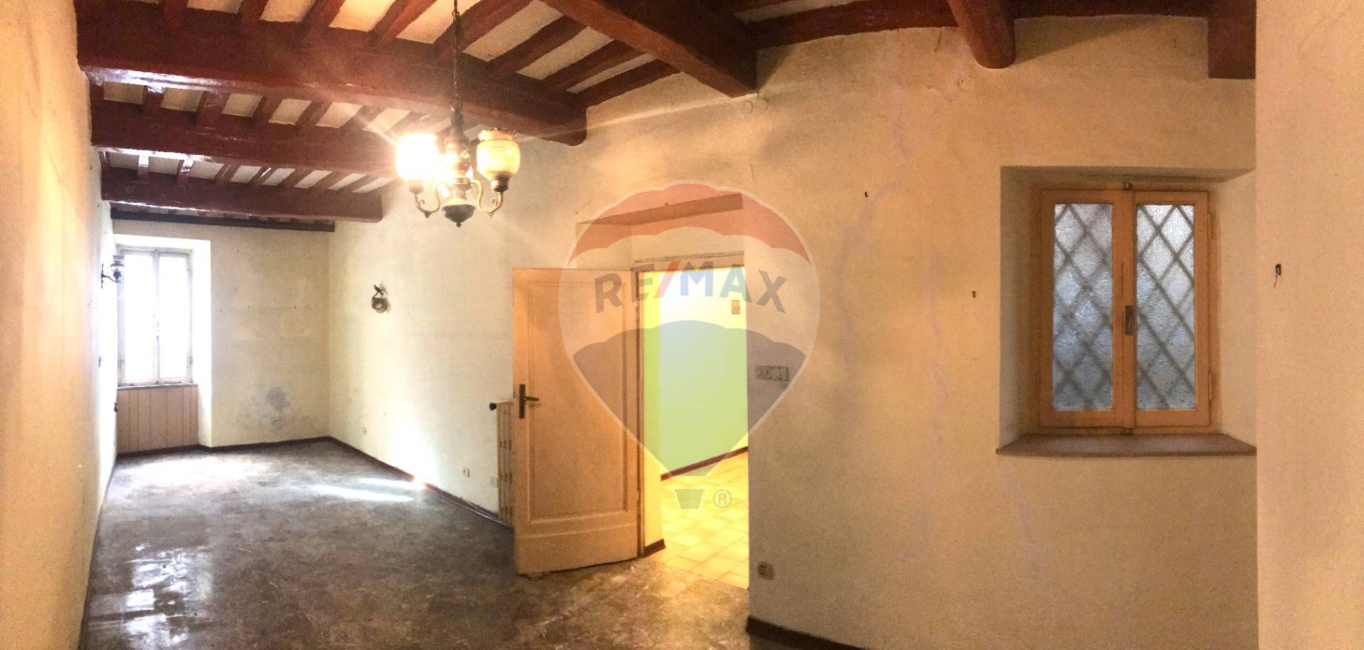 Appartamento PERUGIA vendita  Centro storico  RE/MAX Famosa