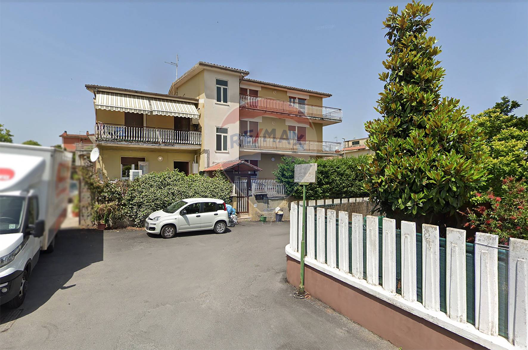  roma vendita quart: prato fiorito re-max-diamond