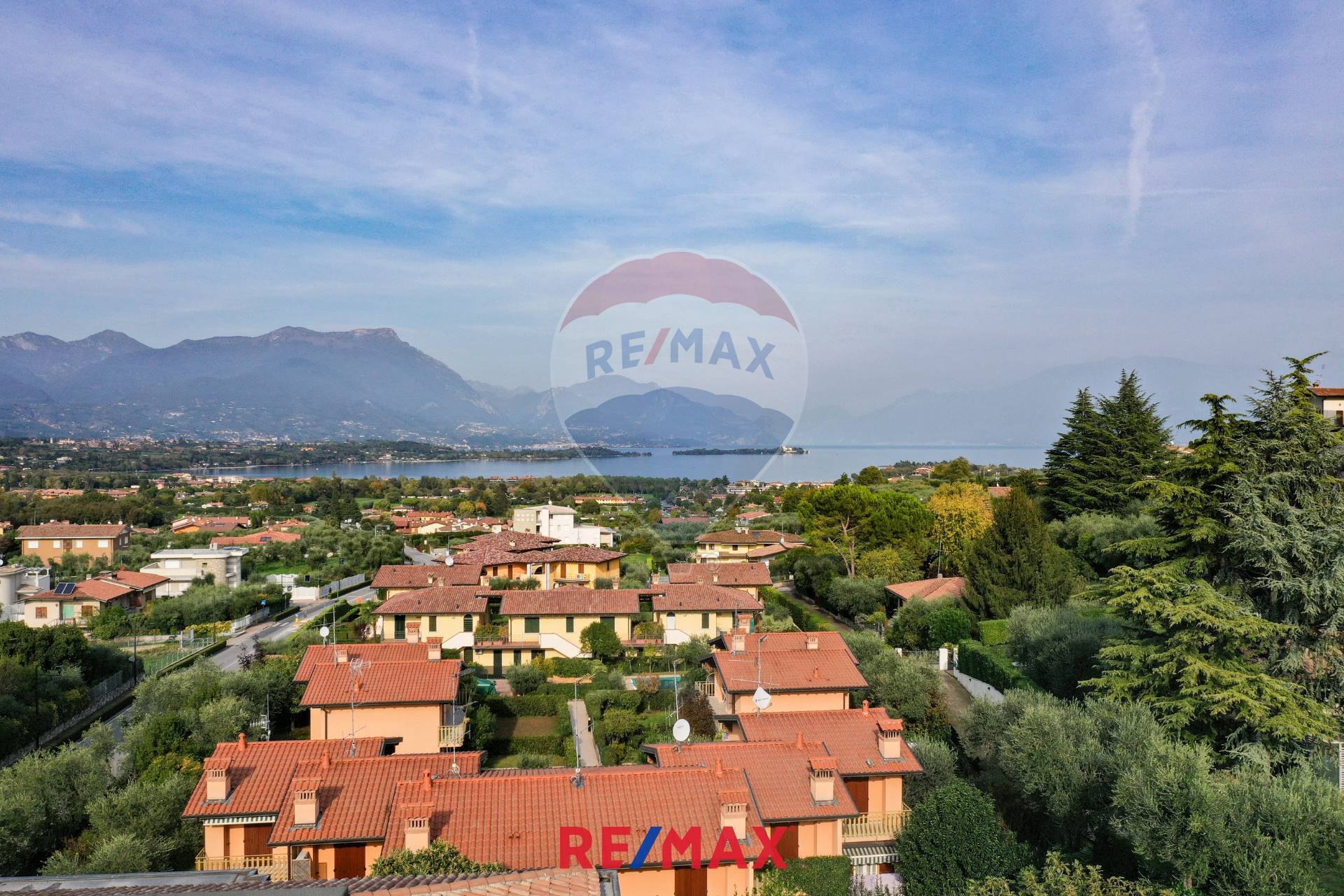 Appartamento MANERBA DEL GARDA vendita  Sorarolo  RE/MAX Edilfin