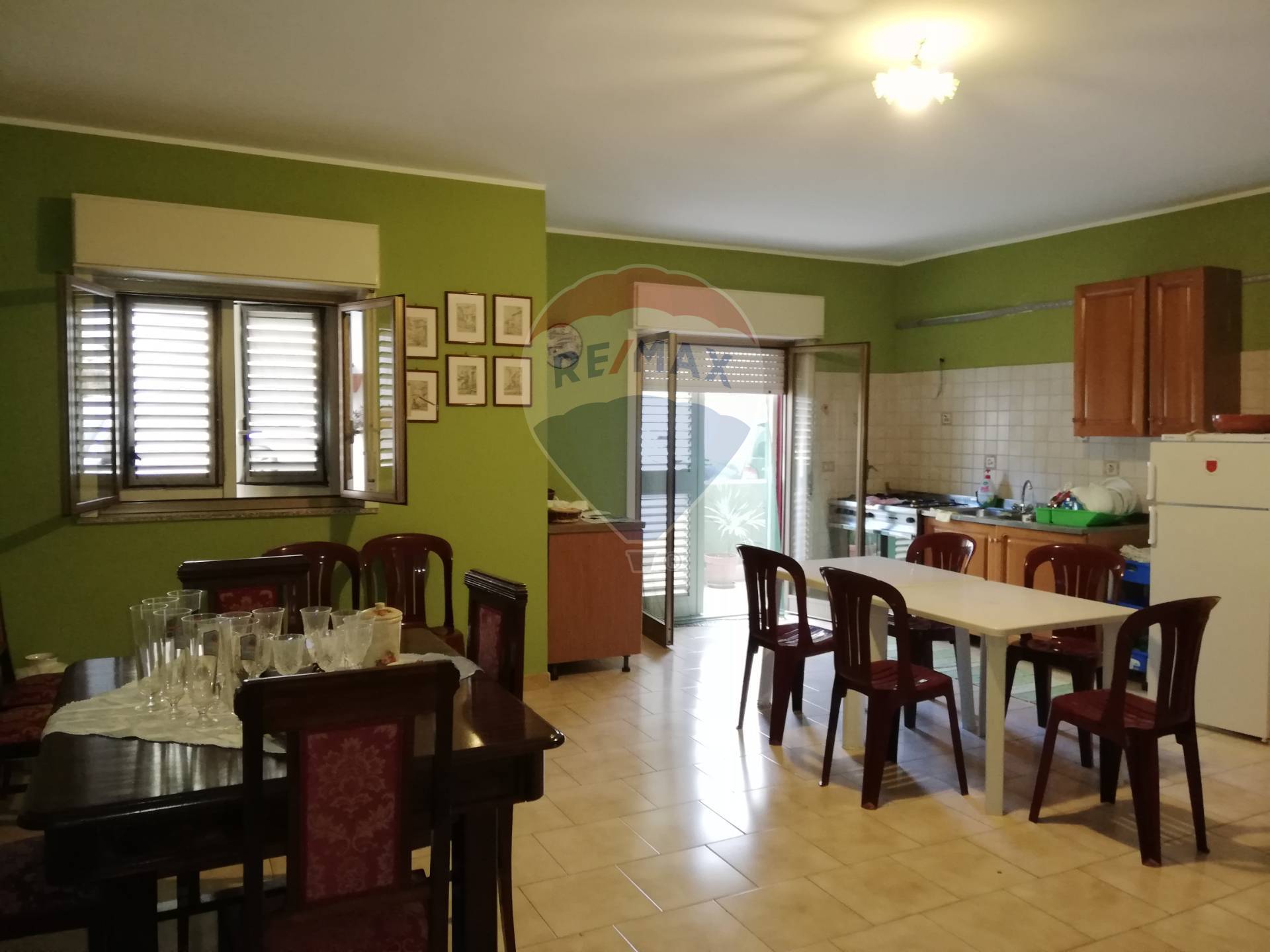  furci-siculo vendita quart:  re-max-crea-casa