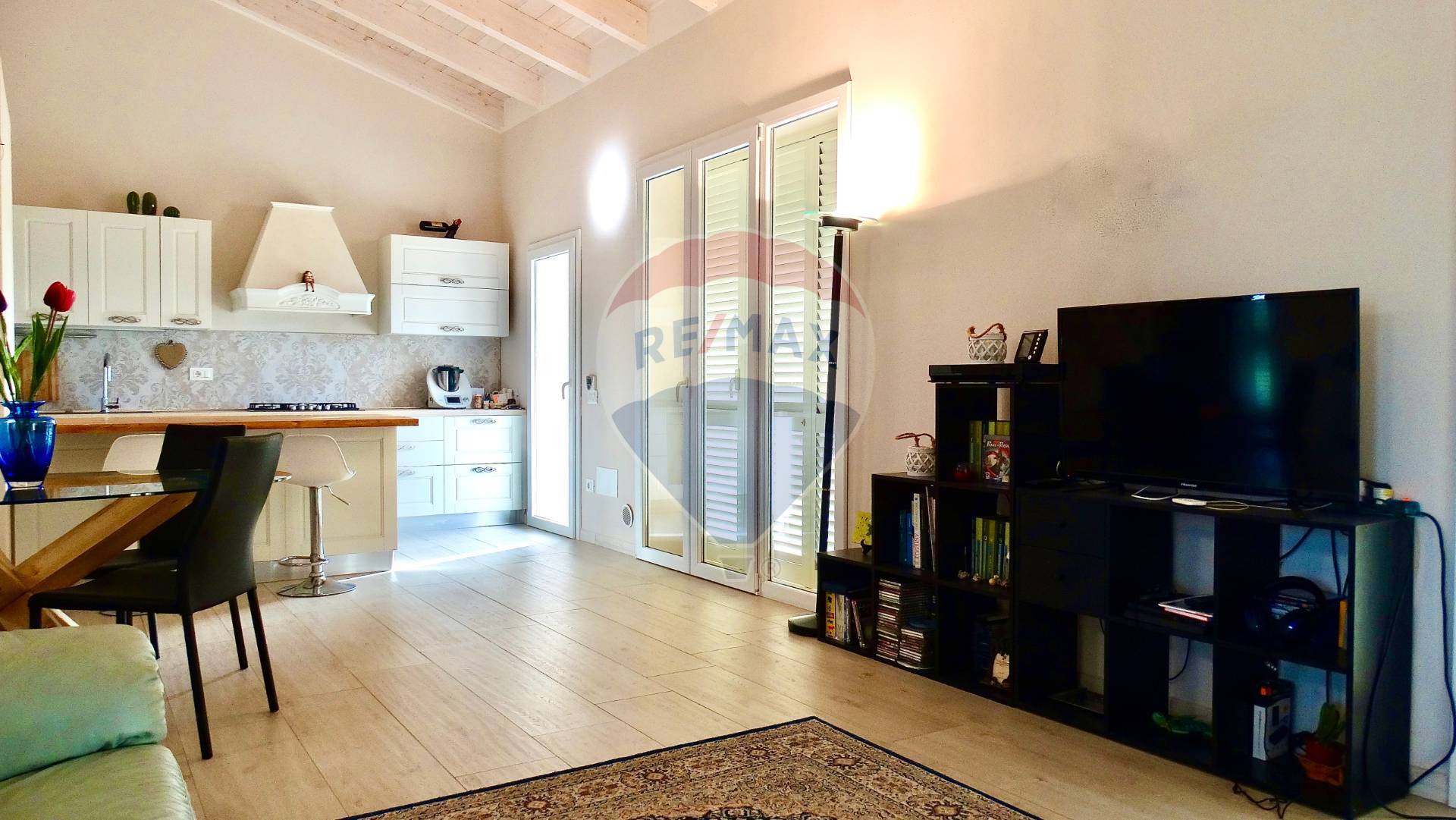 Villa CECINA vendita  Cecina Mare  RE/MAX Premiere