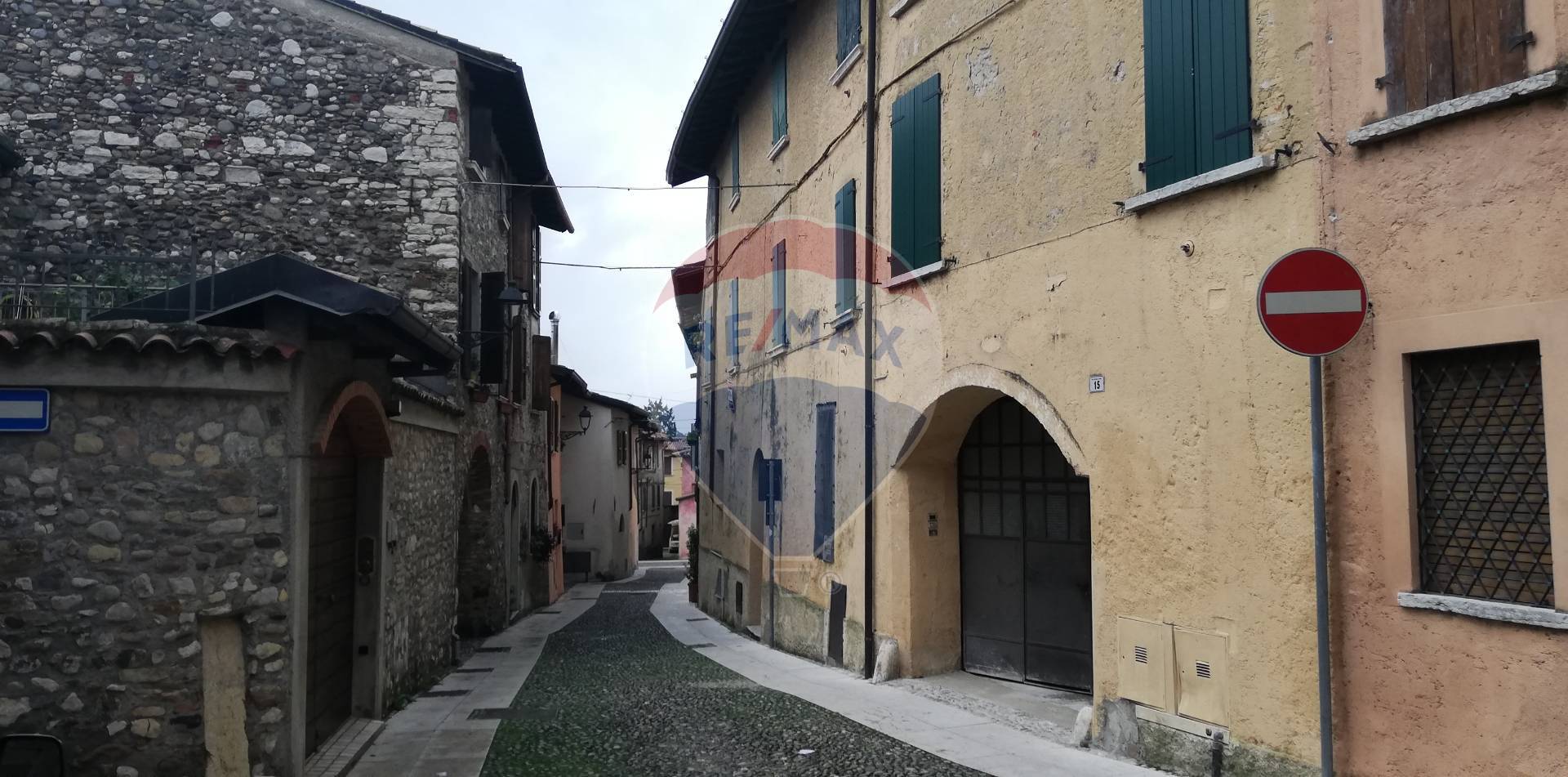 Rustico - Cascina SAN FELICE DEL BENACO vendita  Portese  RE/MAX Edilfin