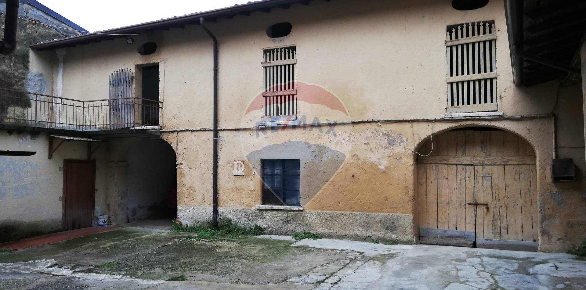 Rustico - Cascina SAN FELICE DEL BENACO vendita  Portese  RE/MAX Edilfin