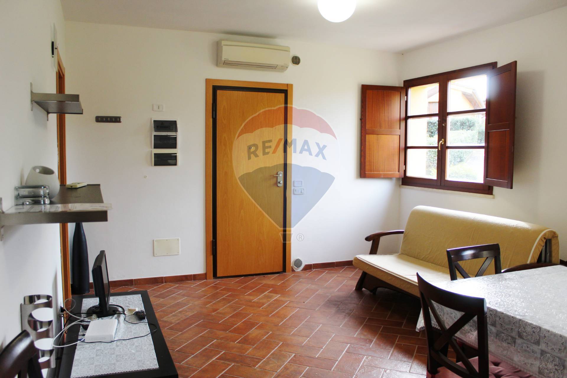 Appartamento SCARLINO vendita    RE/MAX Silver 4