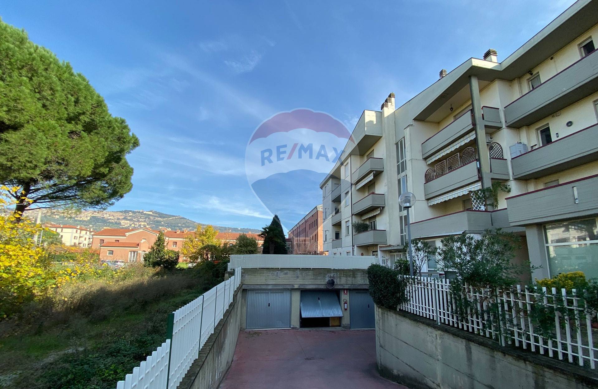 Appartamento CORTONA vendita  Camucia  RE/MAX Famosa