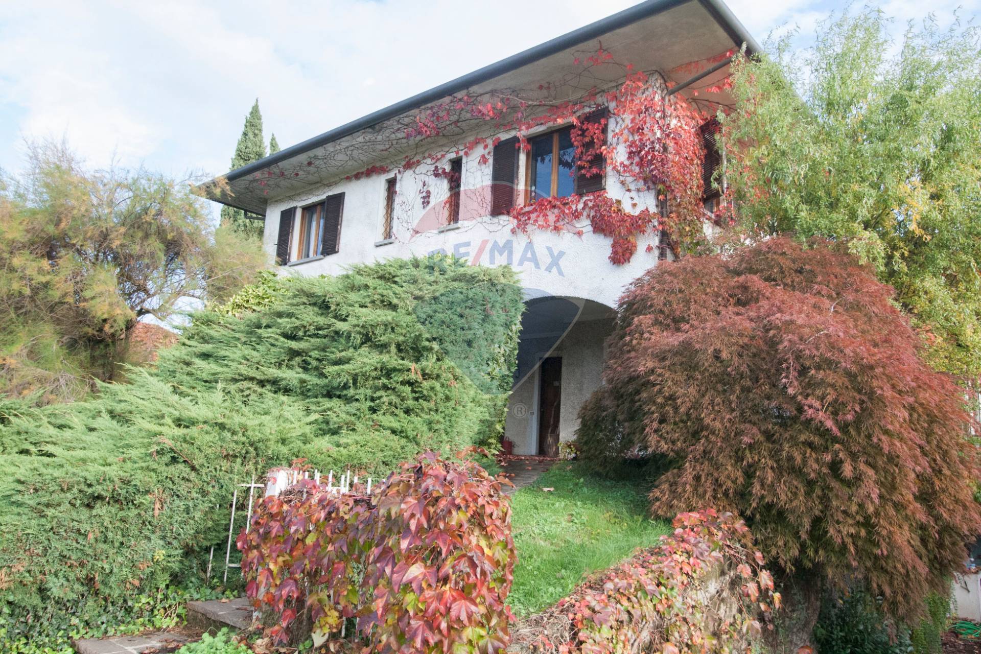 Villa CERNUSCO LOMBARDONE vendita    RE/MAX Futura Immobiliare