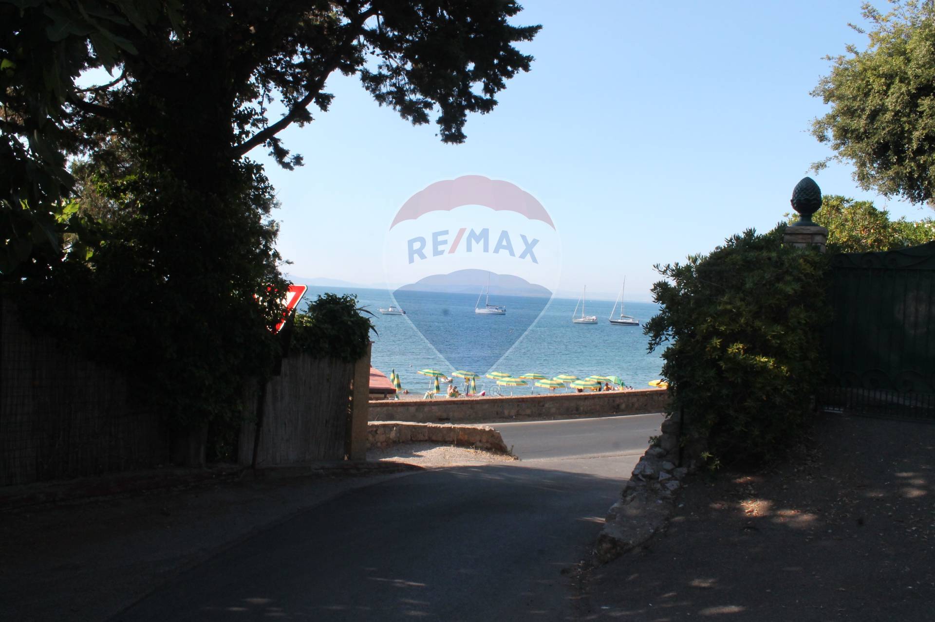  monte argentario vendita quart: porto santo stefano - pozzarello re/max silver