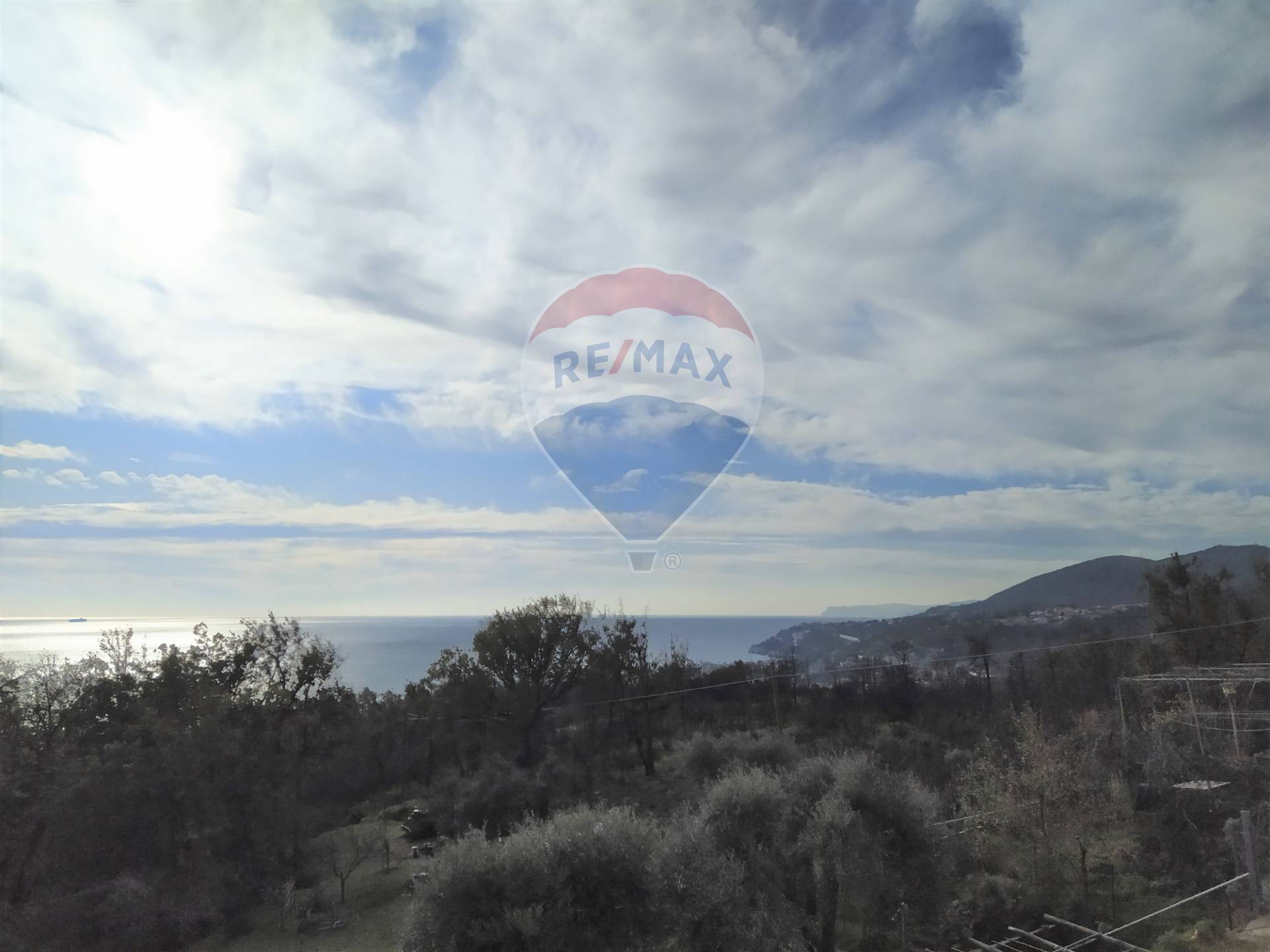  cogoleto affitto quart:  re-max-med