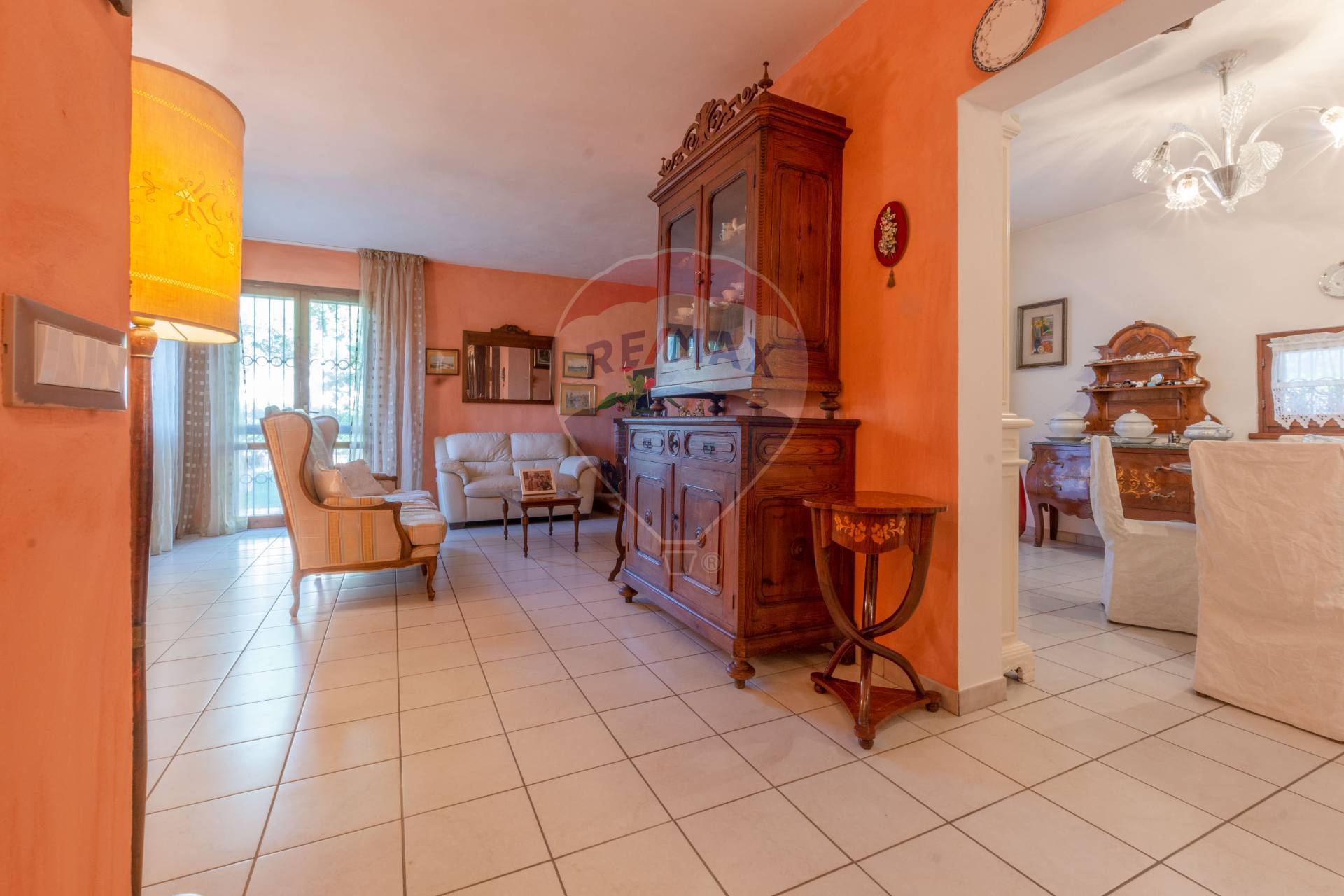 Villa MASSAROSA vendita  Piano del Quercione  RE/MAX Quality House