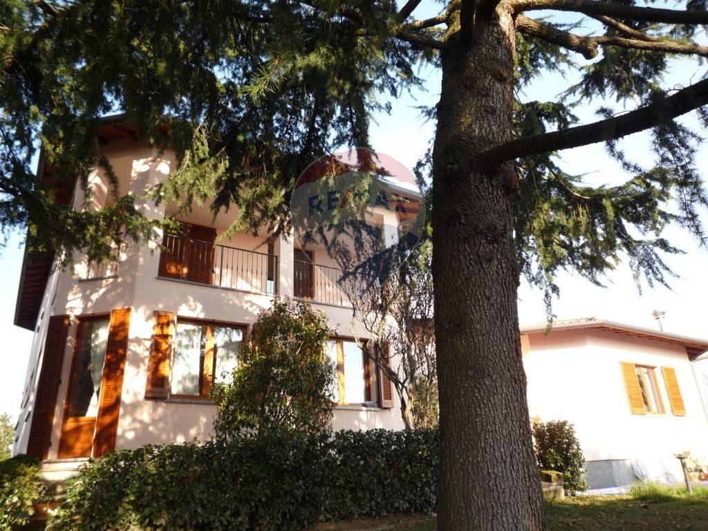 Villa MISSAGLIA vendita    RE/MAX Vittoria