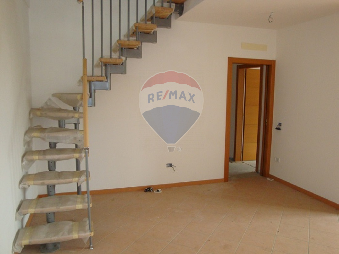 Appartamento SAN MARTINO BUON ALBERGO vendita    RE/MAX Top Elegance