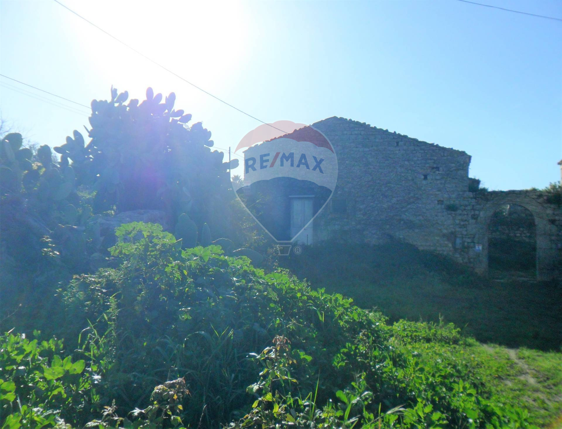  modica vendita quart:  re-max-prima-classe