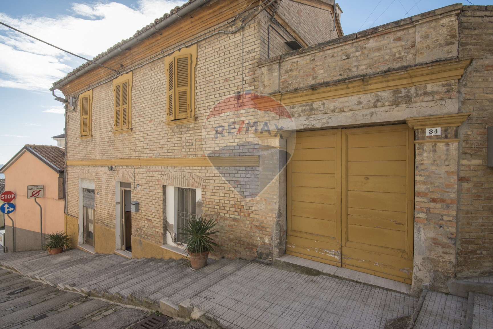 Villa Unifamiliare - Indipendente CASTELFIDARDO vendita    RE/MAX Master Class
