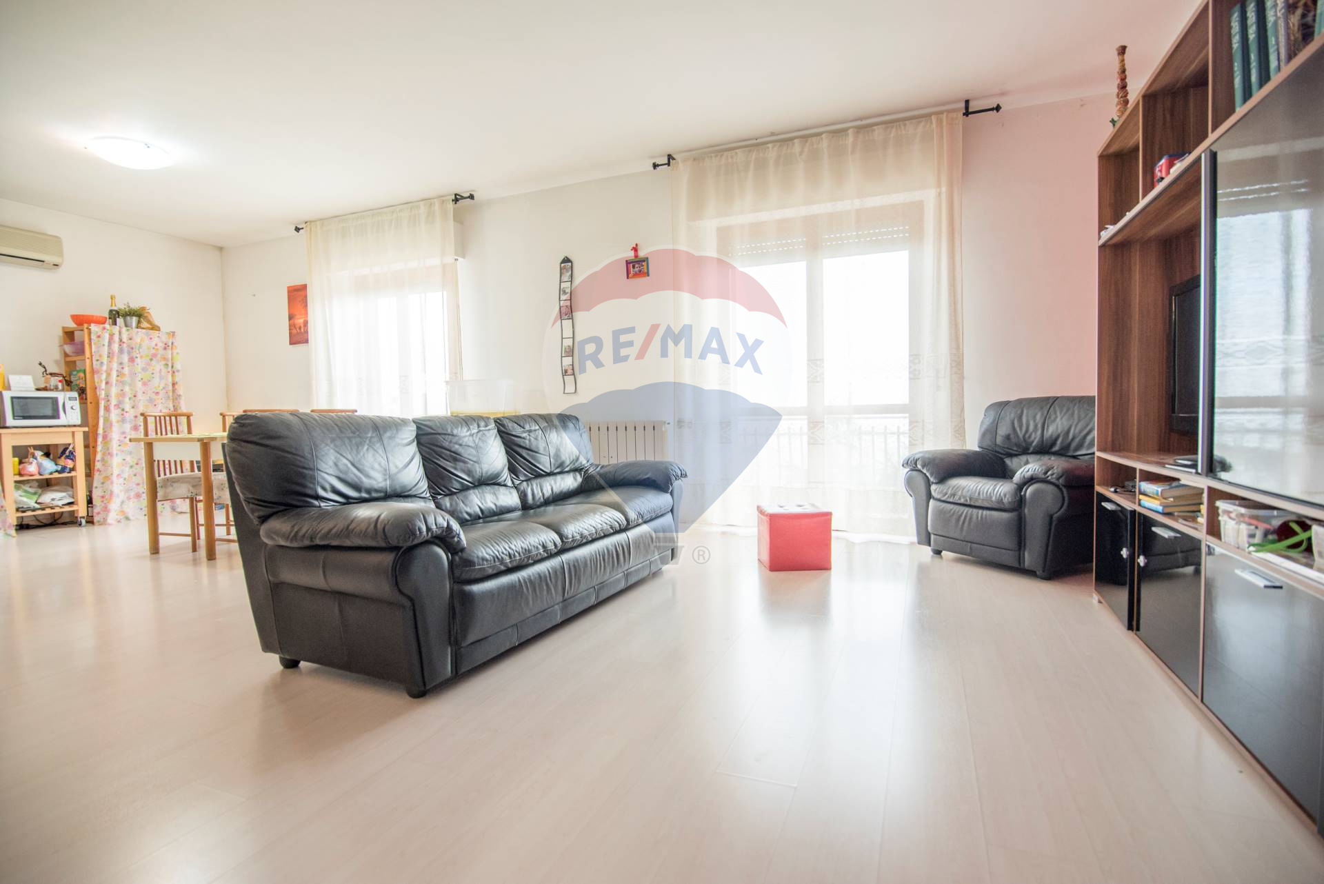  castelfidardo vendita quart:  re-max-master-class