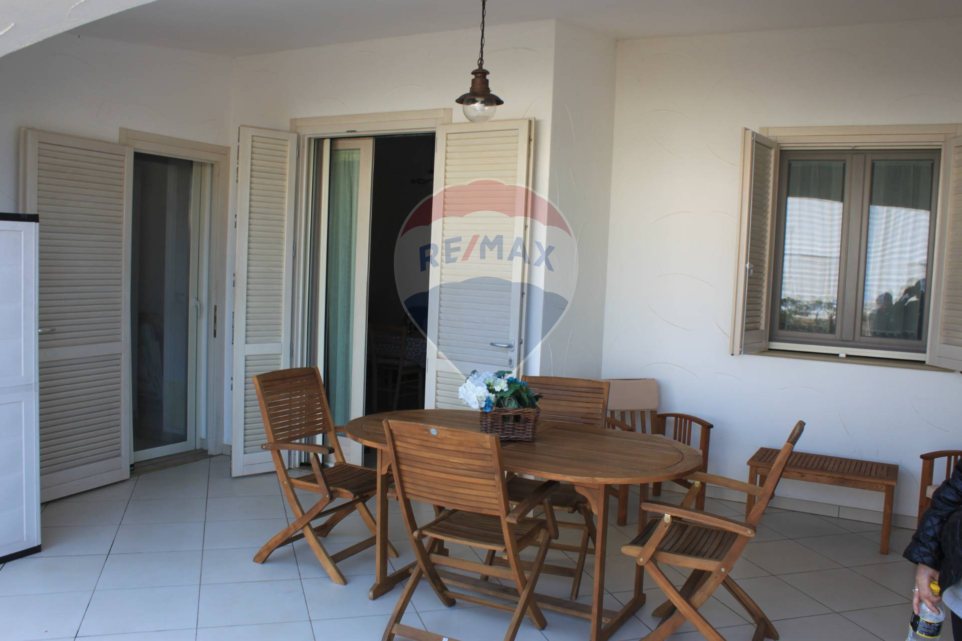 Villa OSTUNI vendita    RE/MAX Acquachiara