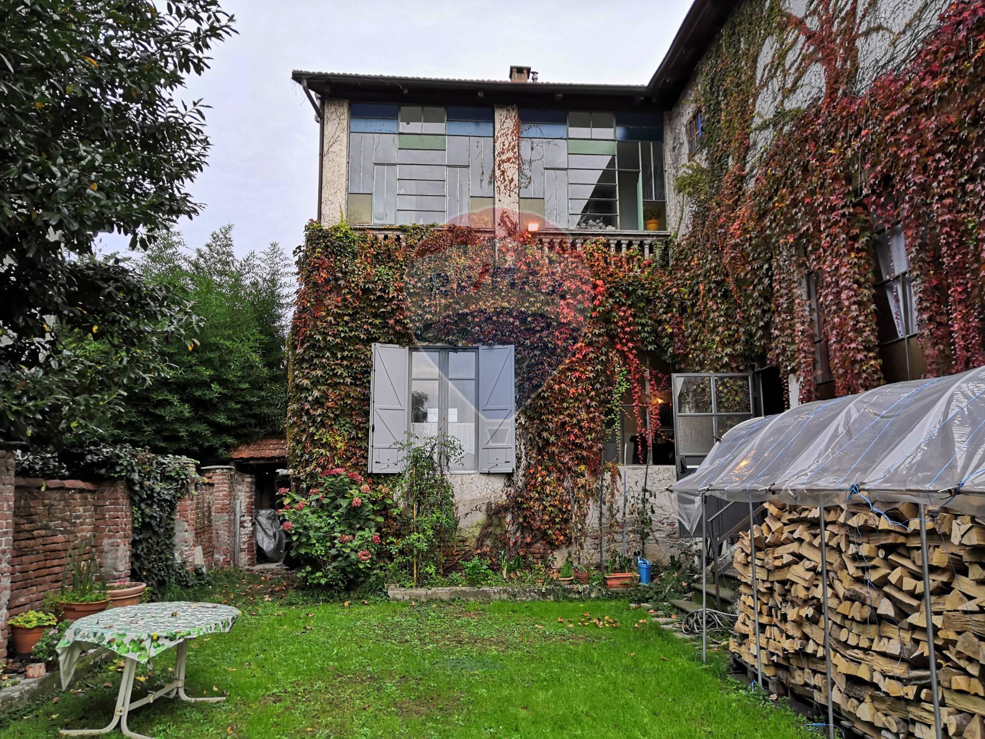 Villa Unifamiliare - Indipendente FAVRIA vendita    RE/MAX Sfera