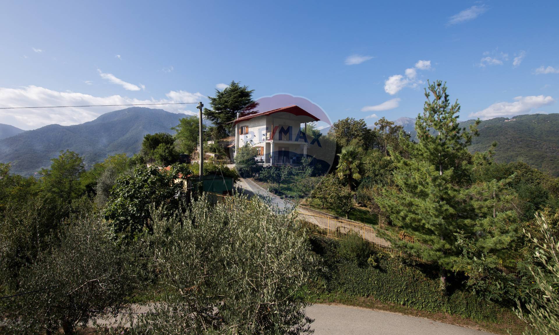 Villa CUMIANA vendita    RE/MAX Sfera