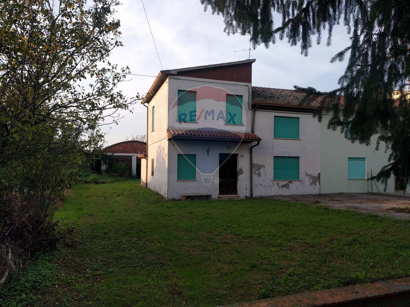 Villa Unifamiliare - Indipendente CEREGNANO vendita  Pezzoli  RE/MAX Sunbeam