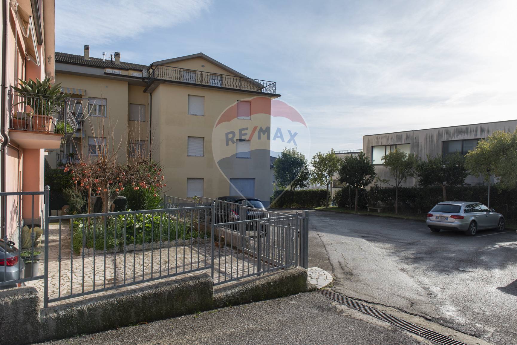  castelfidardo vendita quart:  re-max-master-class