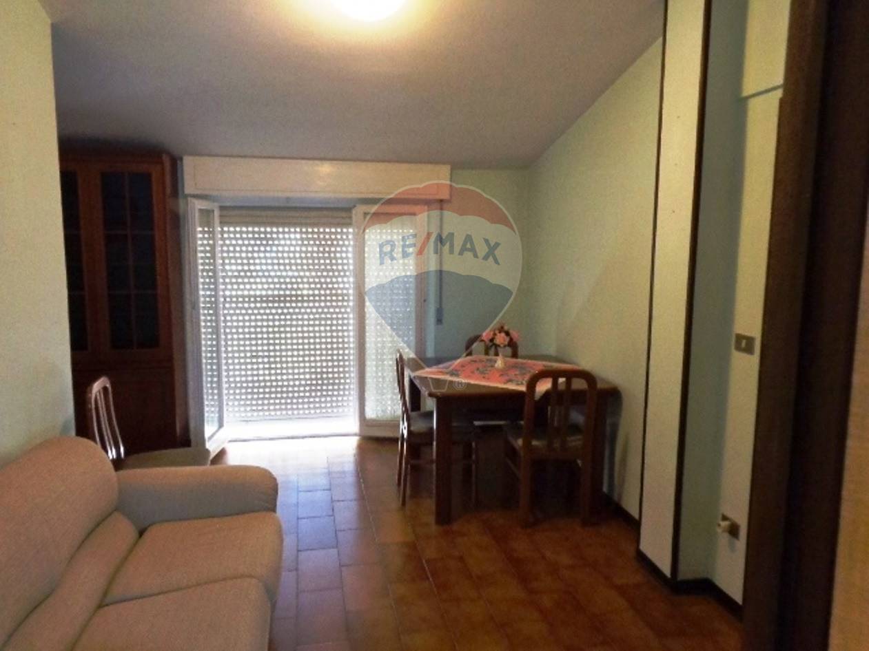 Appartamento FALCONARA MARITTIMA vendita  Palombina Vecchia  RE/MAX Centro Casa