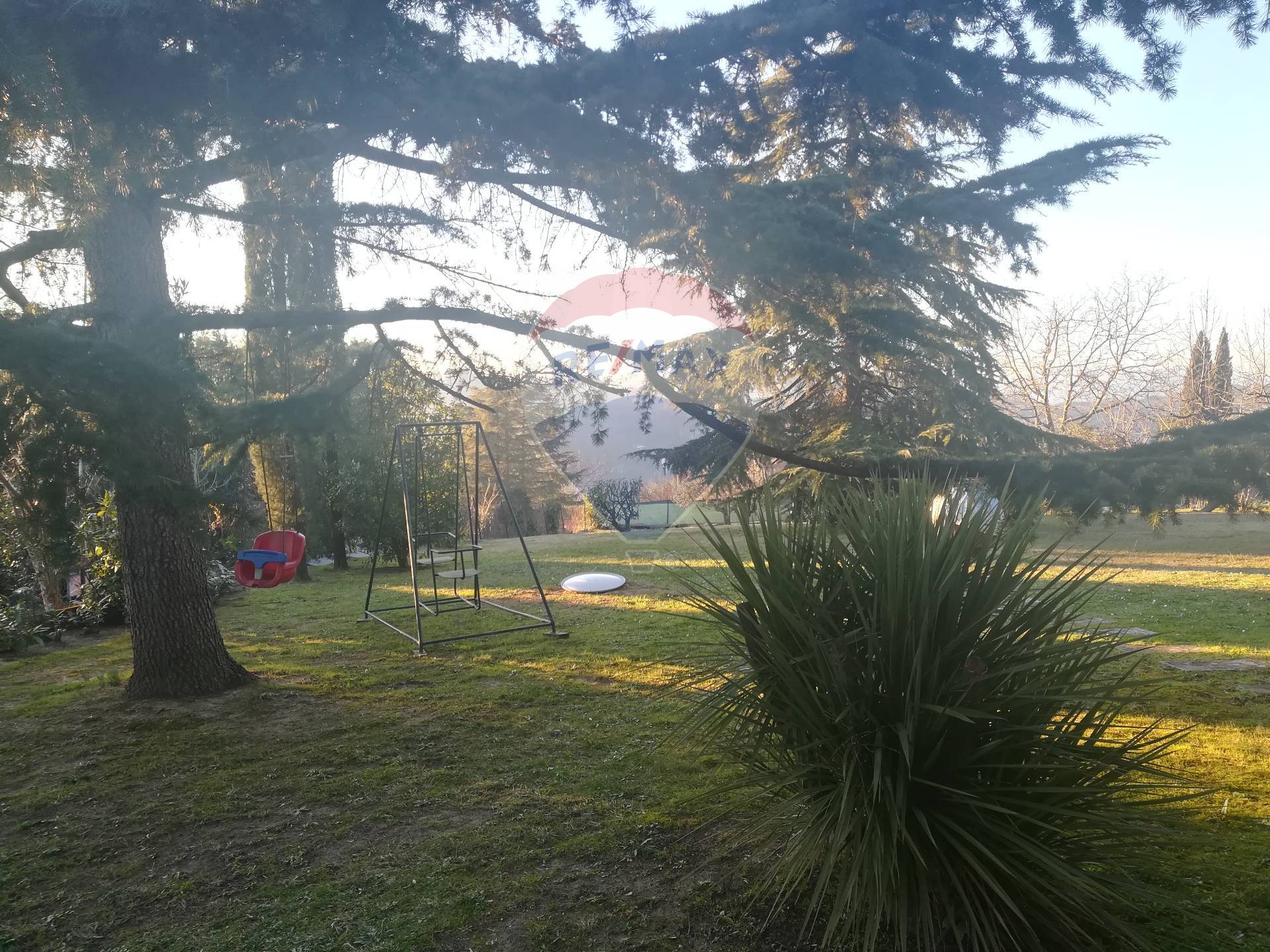 Villa PERUGIA vendita    RE/MAX Famosa