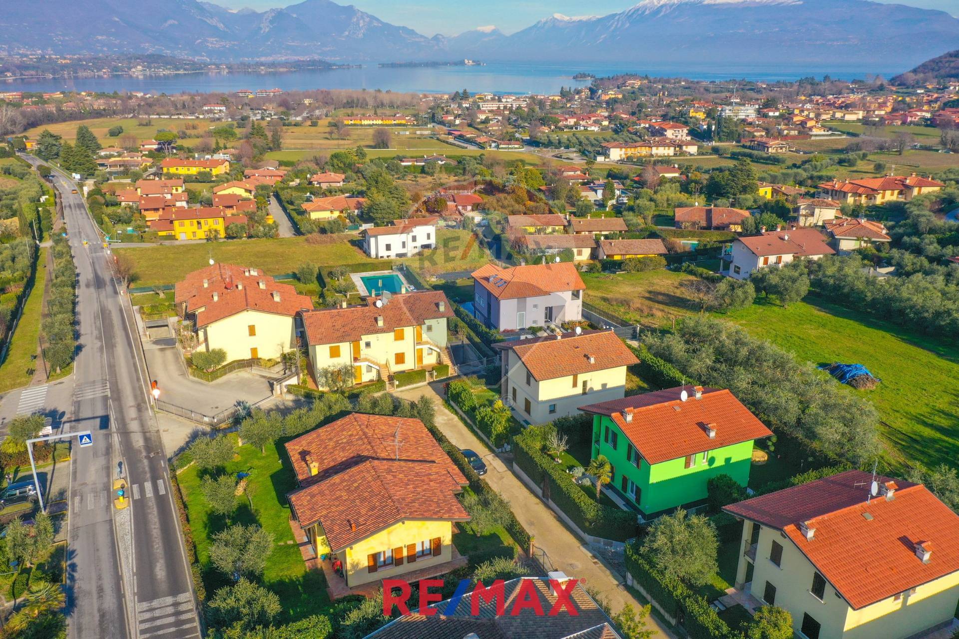 Villa MANERBA DEL GARDA vendita  Solarolo  RE/MAX Edilfin