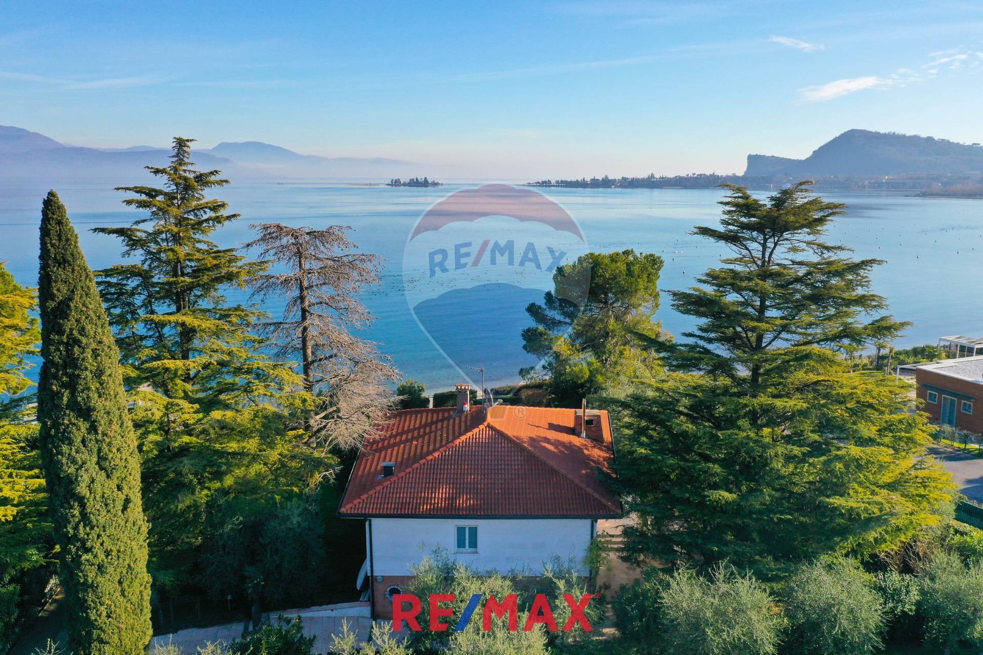 Villa MANERBA DEL GARDA vendita  Pieve  RE/MAX Edilfin