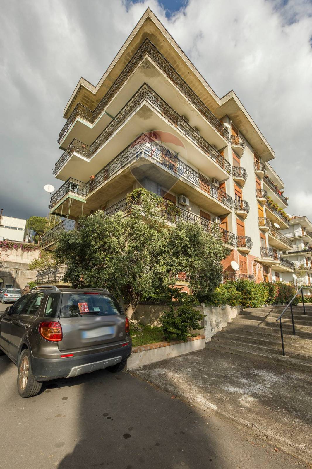  tremestieri-etneo vendita quart:  re-max-city-home