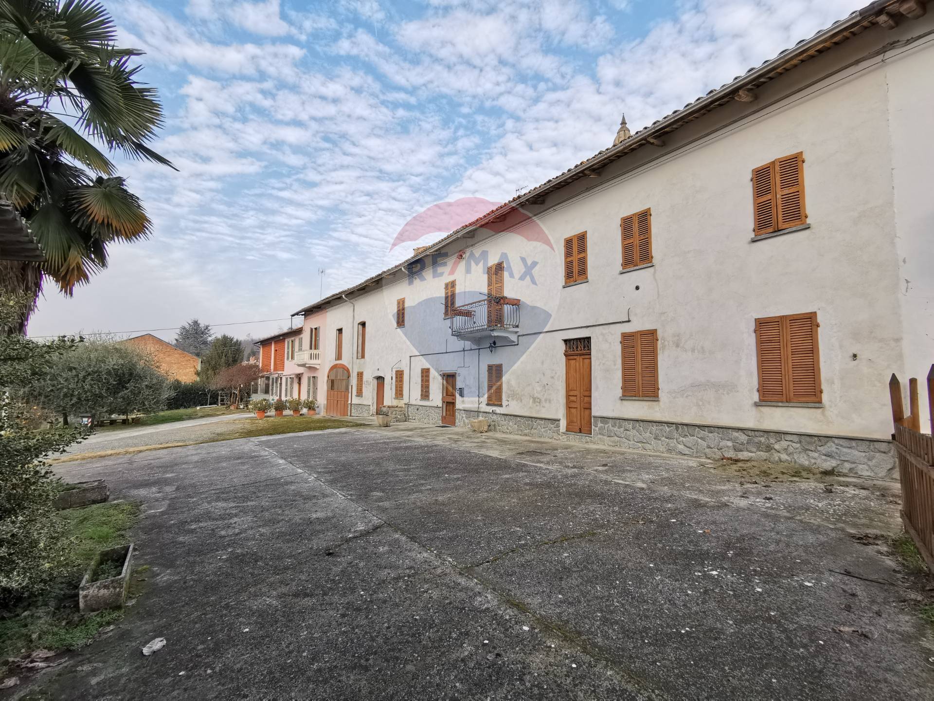 Rustico - Cascina ODALENGO PICCOLO vendita  Case Dorato-Fresia-Palmaro  RE/MAX Unit