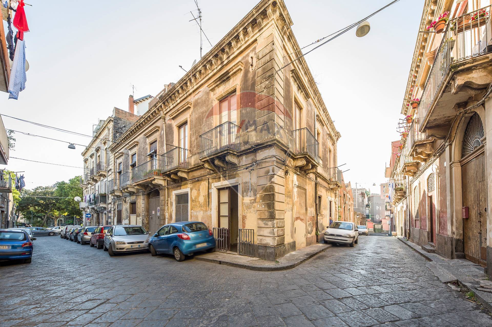  catania vendita quart: centro storico re/max city home
