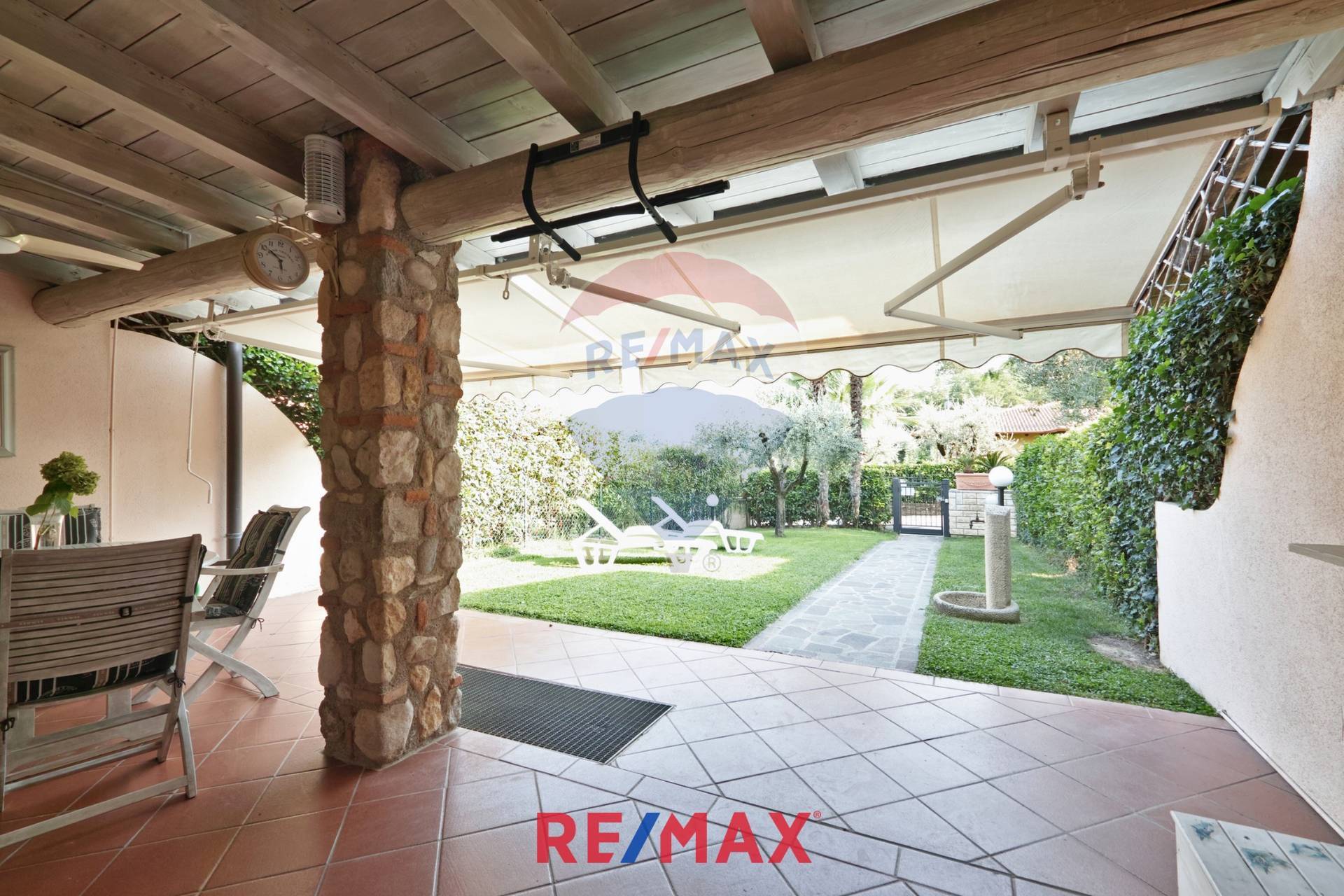 Villa POLPENAZZE DEL GARDA vendita    RE/MAX Edilfin