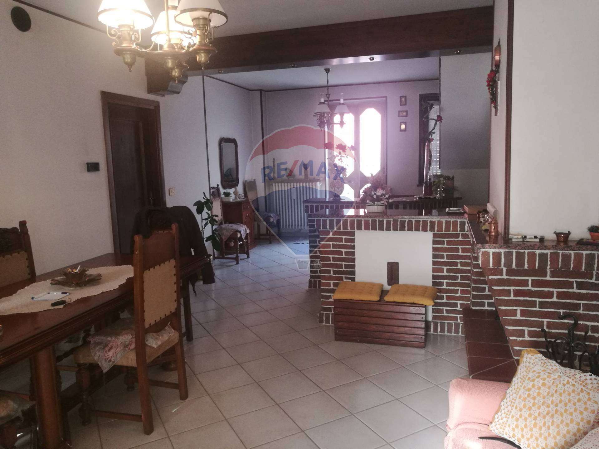 Villa Bifamiliare BOSCONERO vendita    RE/MAX Sfera
