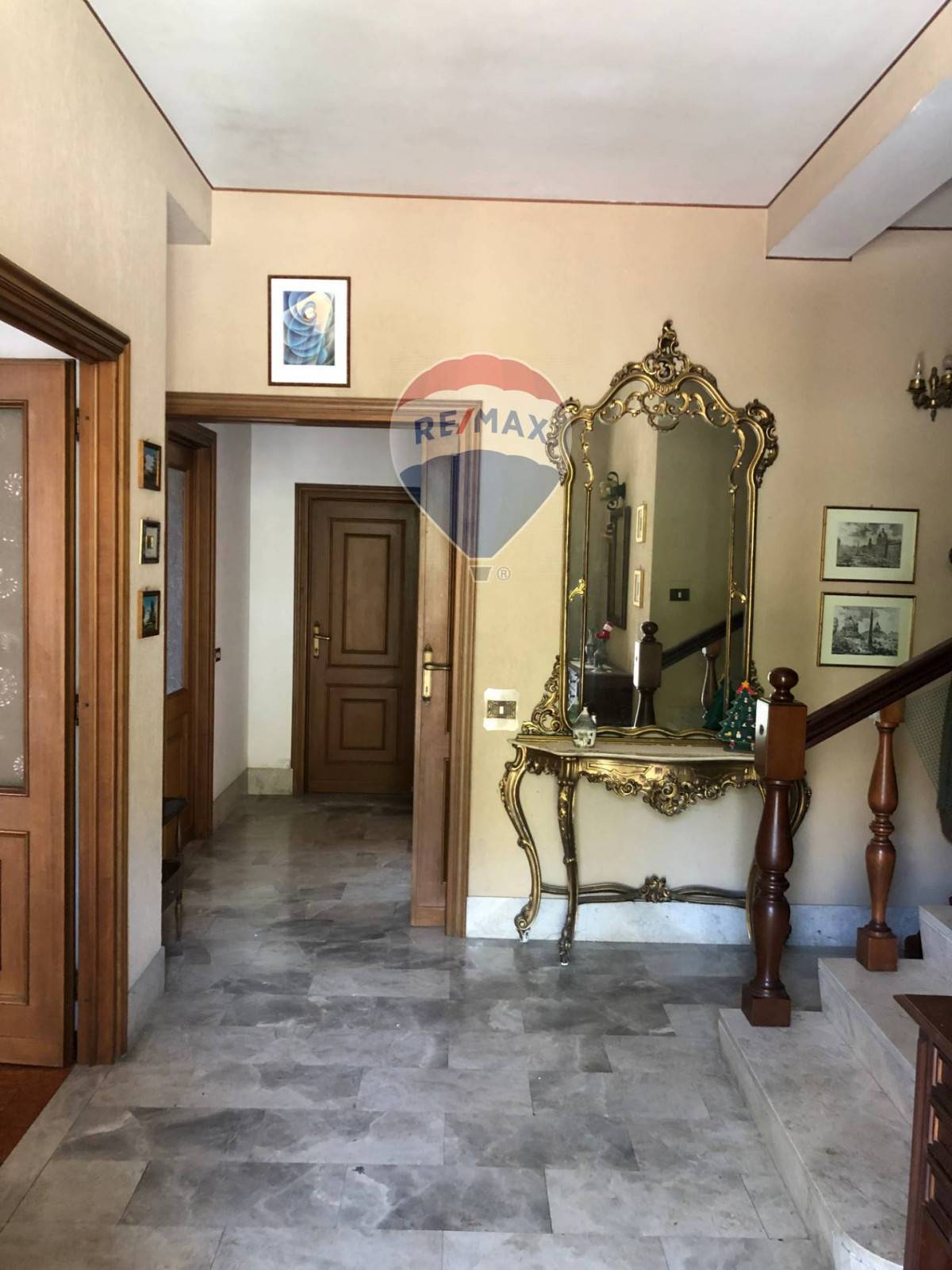 Villa TUORO SUL TRASIMENO vendita    RE/MAX Famosa