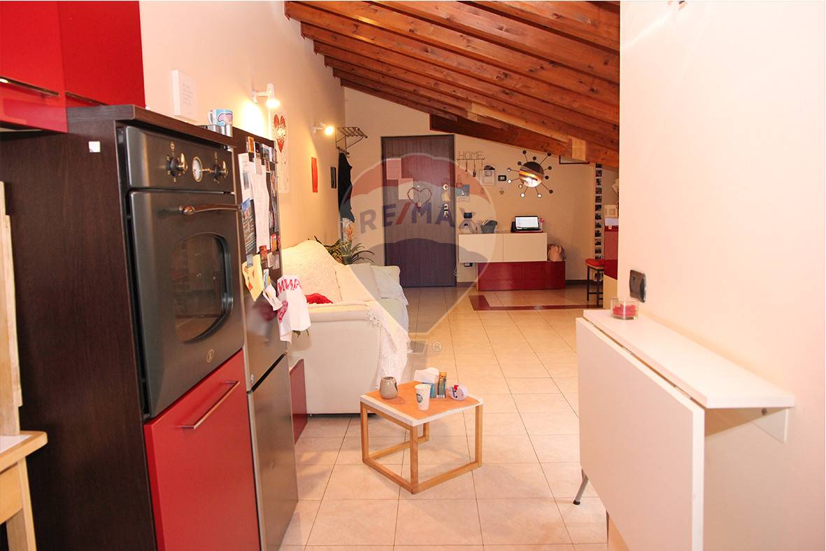 Appartamento FINO MORNASCO vendita    RE/MAX Essenza