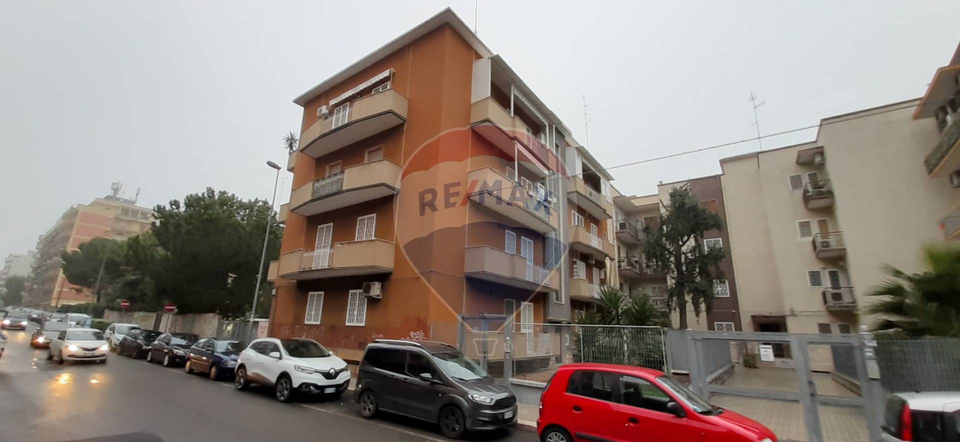  bari vendita quart: s. pasquale re-max-acquachiara